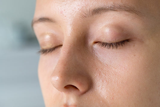 Does Coconut Oil Clog Pores? 